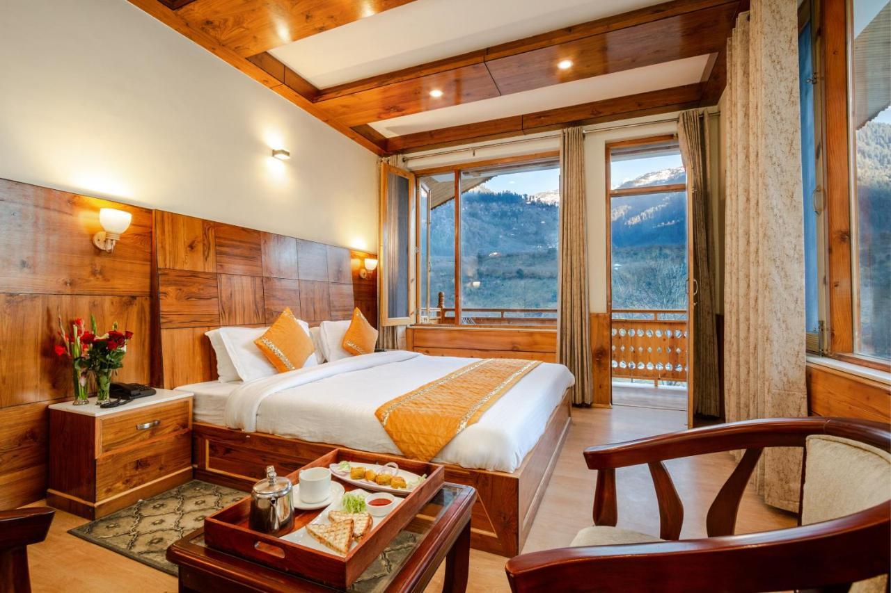 Vaibhav Regency Hotel Manāli Kültér fotó
