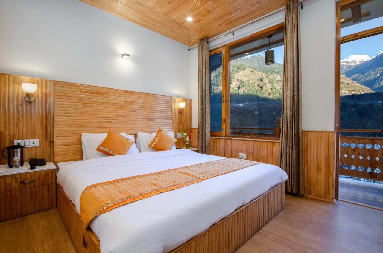 Vaibhav Regency Hotel Manāli Kültér fotó