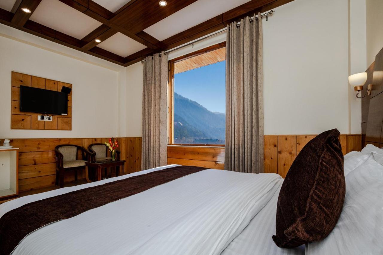Vaibhav Regency Hotel Manāli Kültér fotó