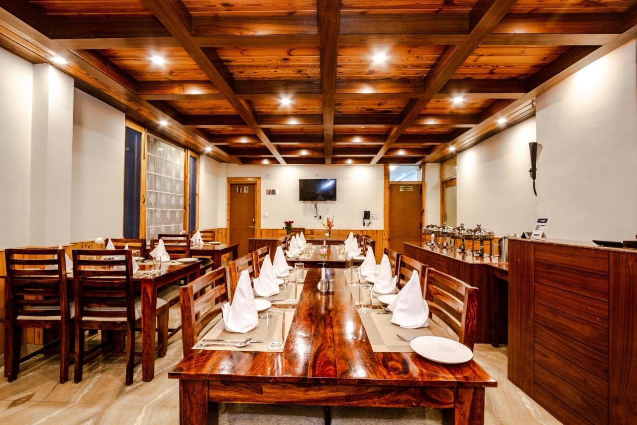 Vaibhav Regency Hotel Manāli Kültér fotó